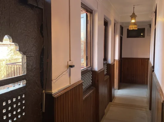 Rato Ghar Hotel 